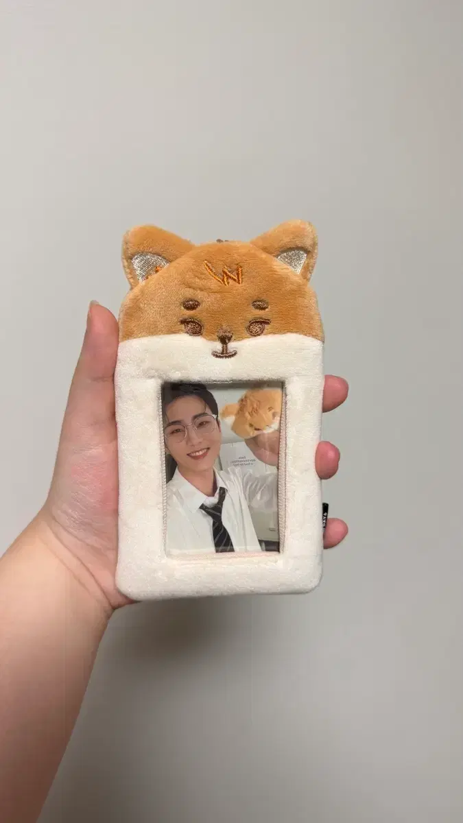 thumbnail-0